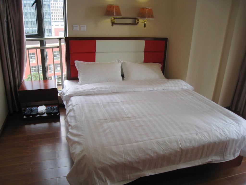 Chun Tian Hui Gu Holiday Hotel Куньмин Номер фото